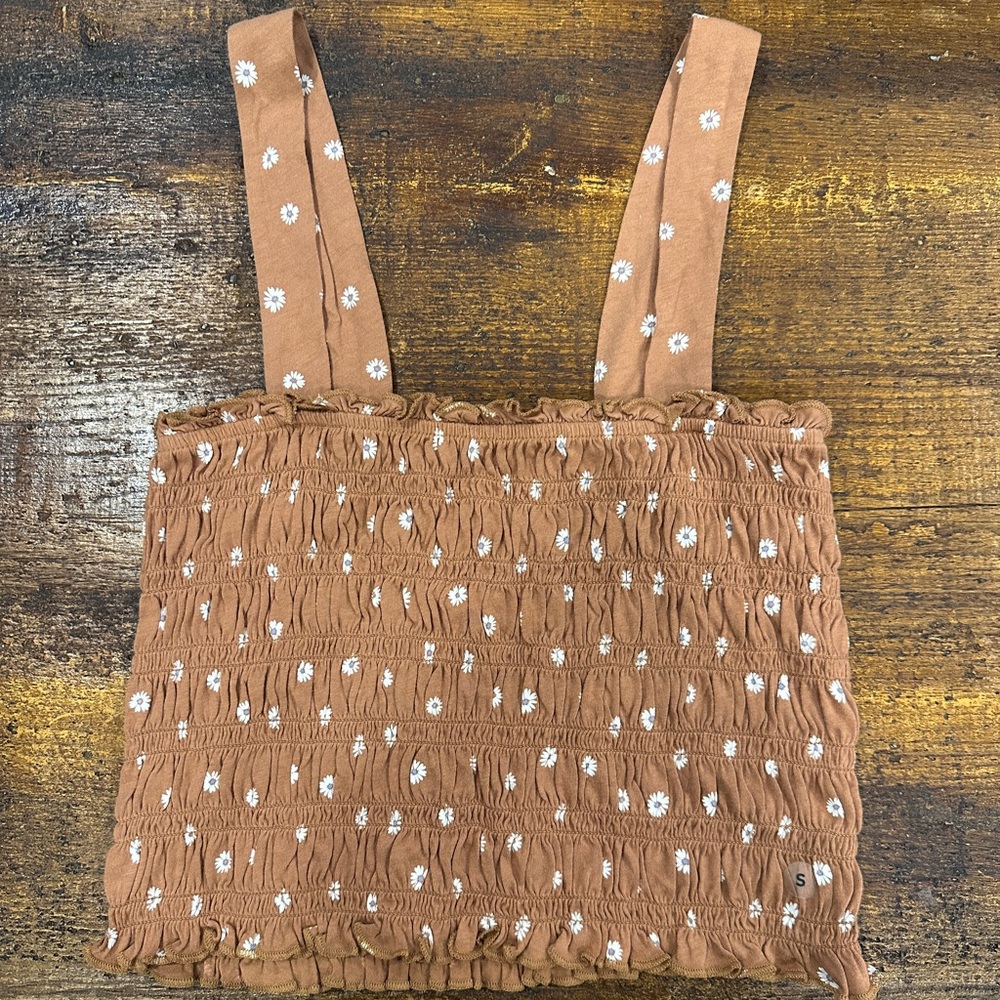 brown american eagle smocked tank top!!
